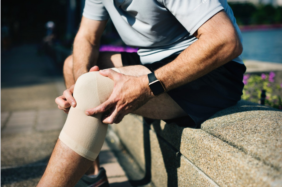 cumming knee pain treatment arise family chiropractic
